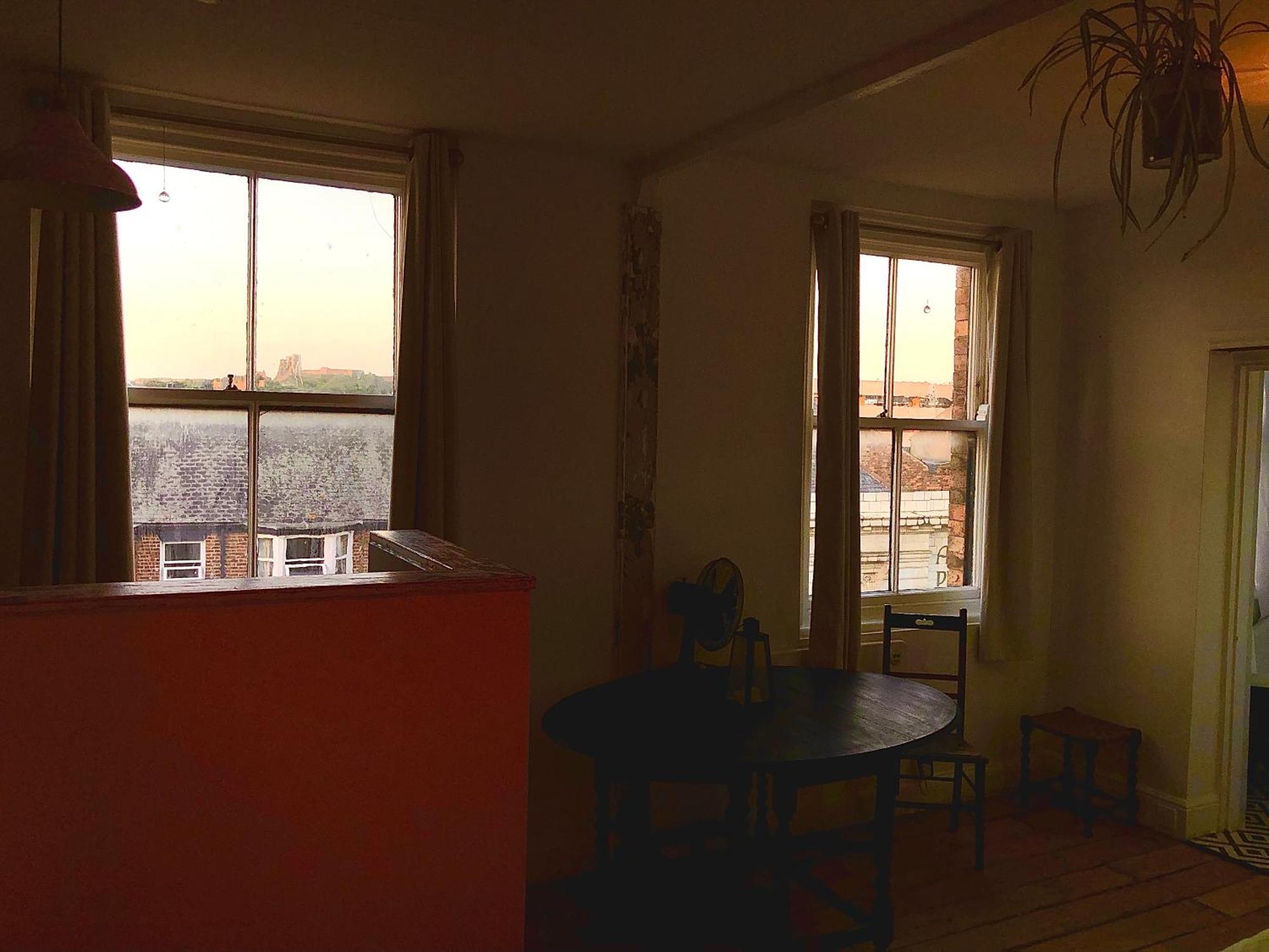New! Castle View Studio Apartment Scarborough Exteriör bild